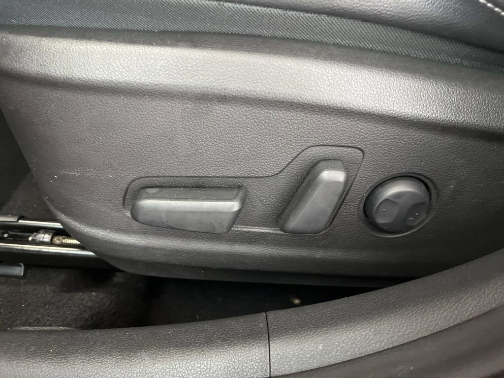 Used 2020 Hyundai Kona Ultimate image 24