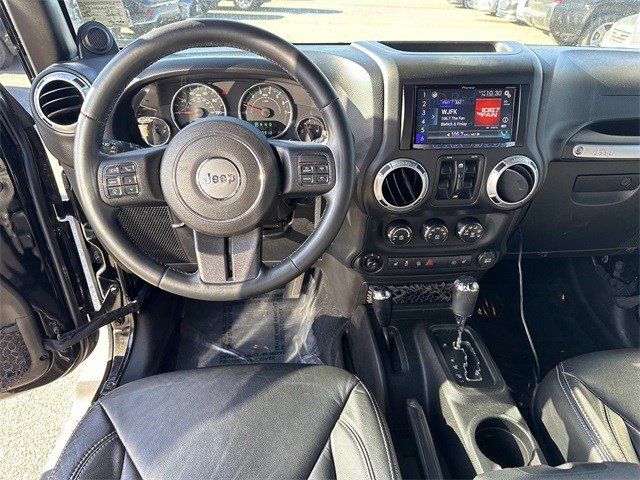 Used 2013 Jeep Wrangler Unlimited Rubicon w/ Dual Top Group image 17