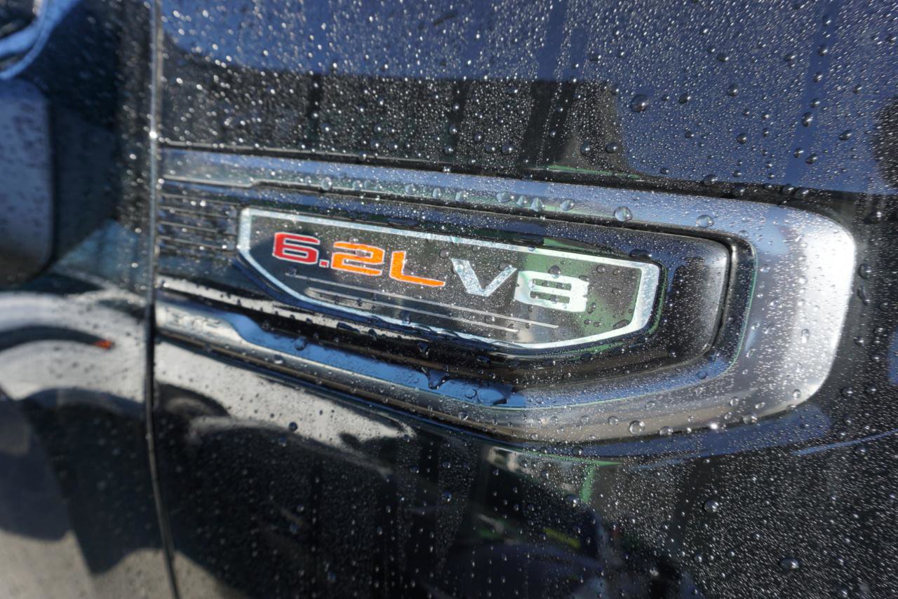 Used 2021 GMC Sierra 1500 AT4 w/ AT4 Premium Package AWD/4WD image 5