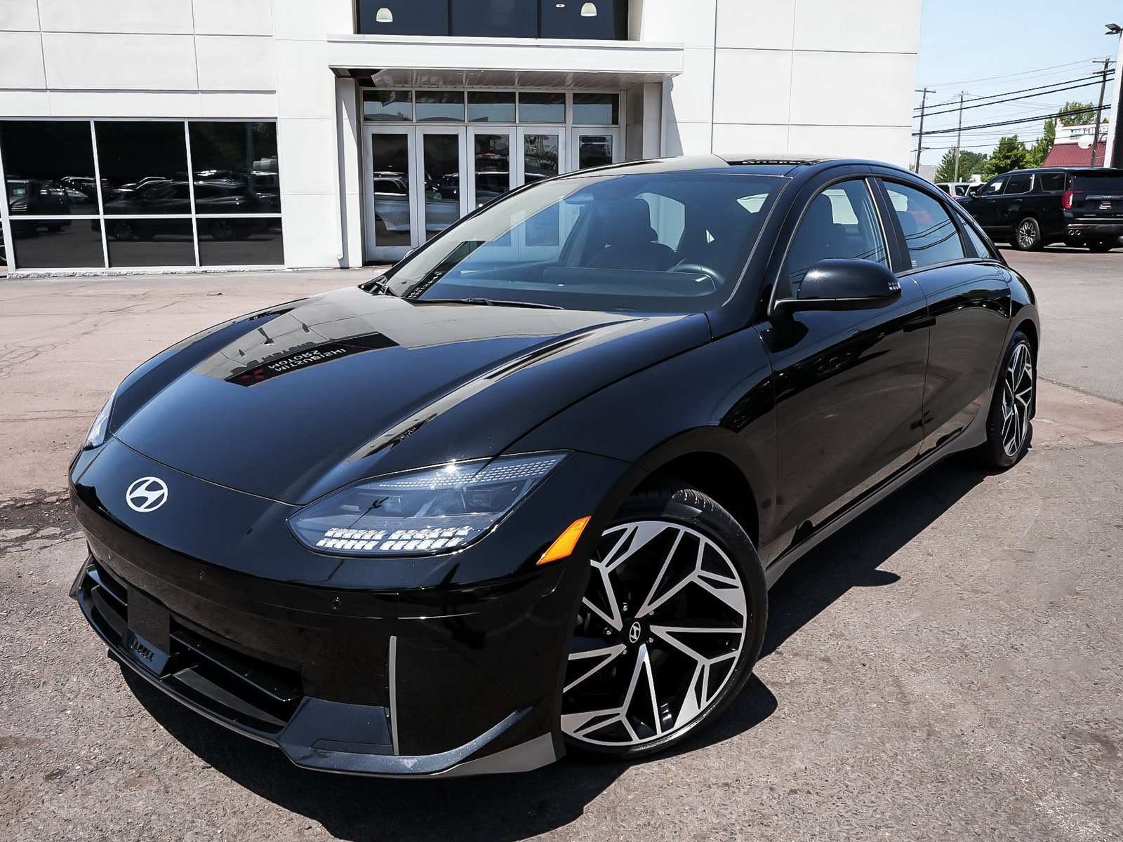 Used 2024 Hyundai Ioniq 6 SEL AWD/4WD image 8