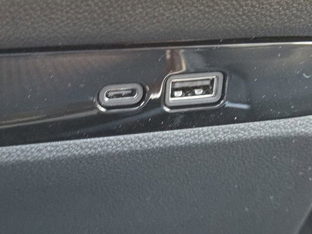 New 2026 Buick Enclave Avenir w/ Super Cruise Package image 9