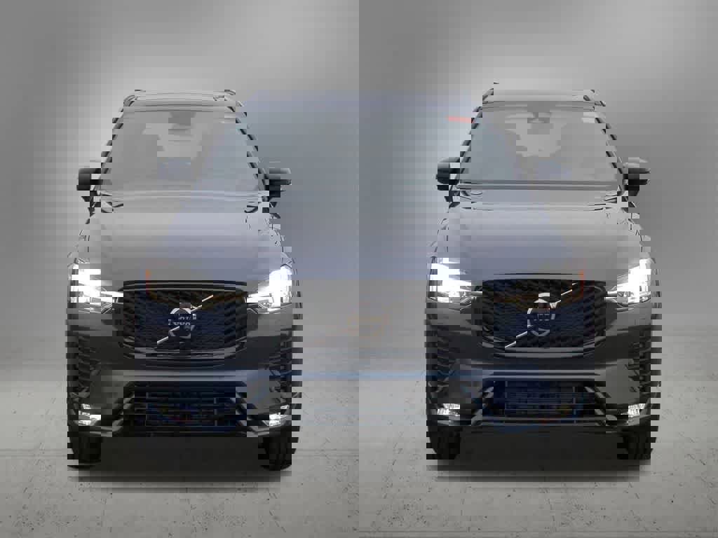 New 2026 Volvo XC60 B5 Plus w/ Protection Package Premier image 9