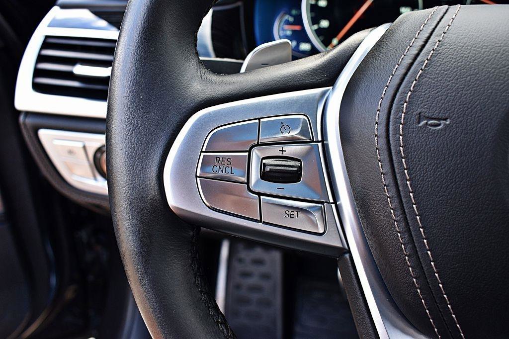 Used 2019 BMW 740i w/ Executive Package RWD image 40