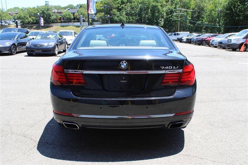 Used 2015 BMW 740Li RWD image 4