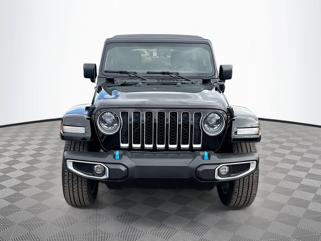 Used 2023 Jeep Wrangler Unlimited Sahara AWD/4WD video 2