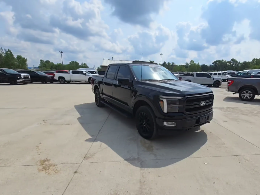 Used 2024 Ford F150 Lariat w/ Equipment Group 502A High AWD/4WD image 3