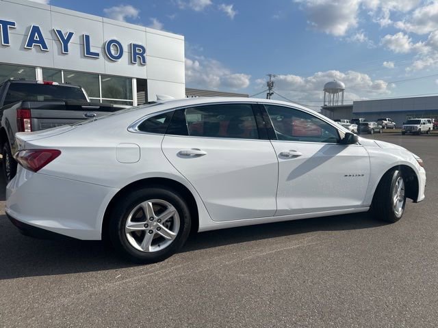 Used 2022 Chevrolet Malibu LT FWD image 16