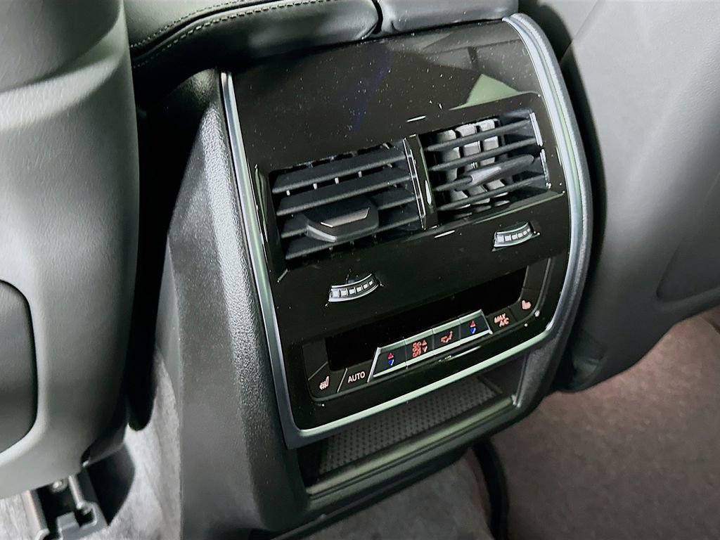 New 2026 BMW XM Label Red image 18