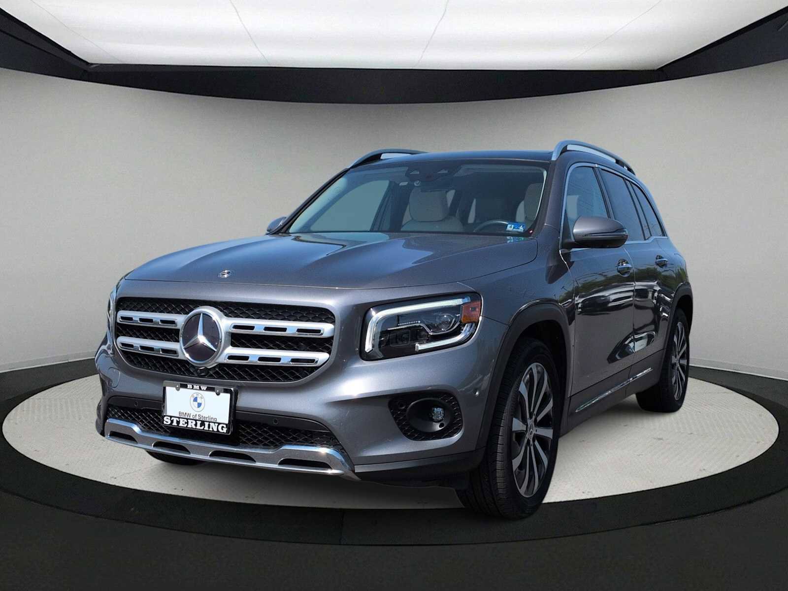 Used 2020 Mercedes-Benz GLB 250 4MATIC image 4