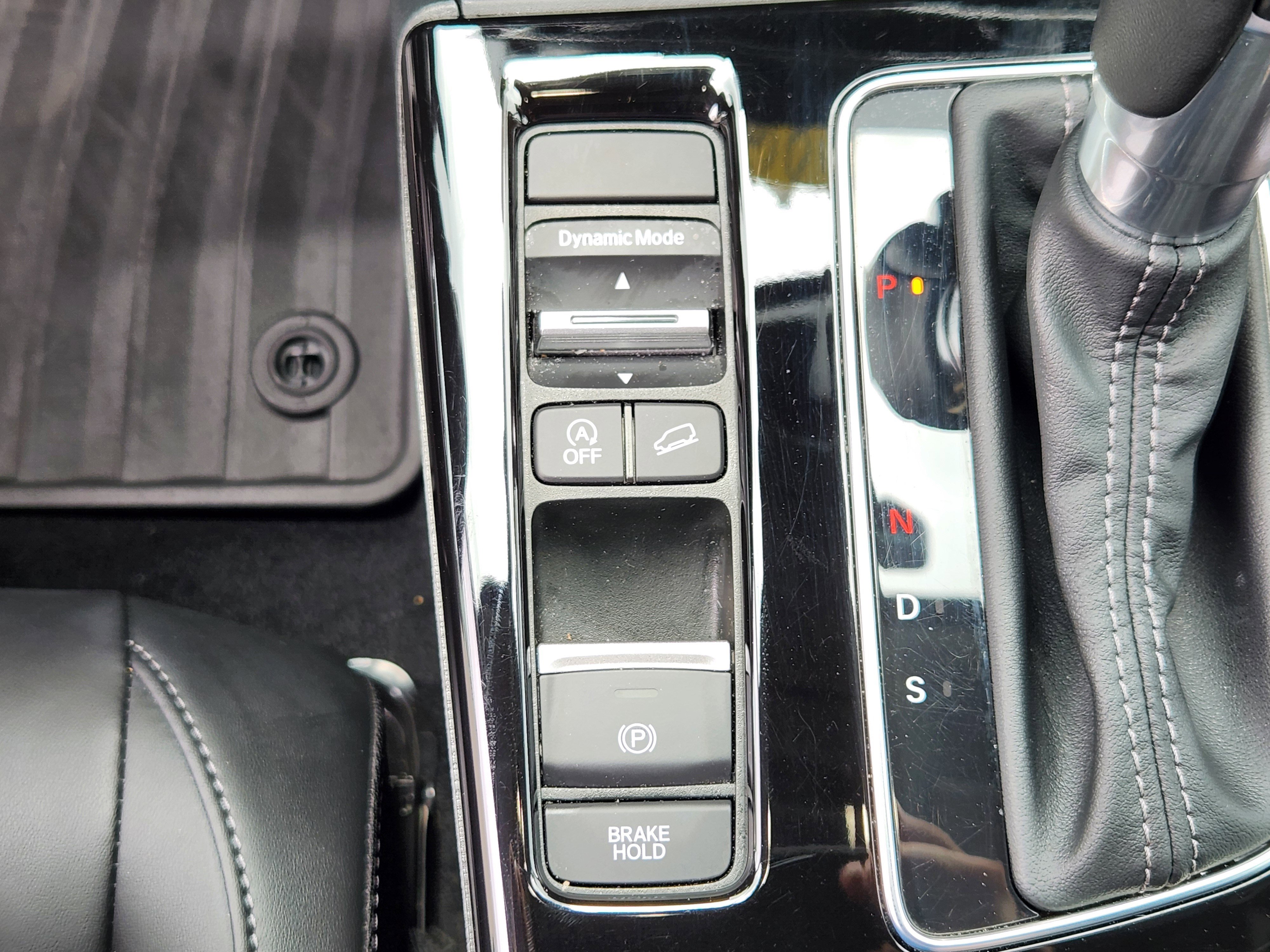 Certified 2025 Acura ADX AWD image 22