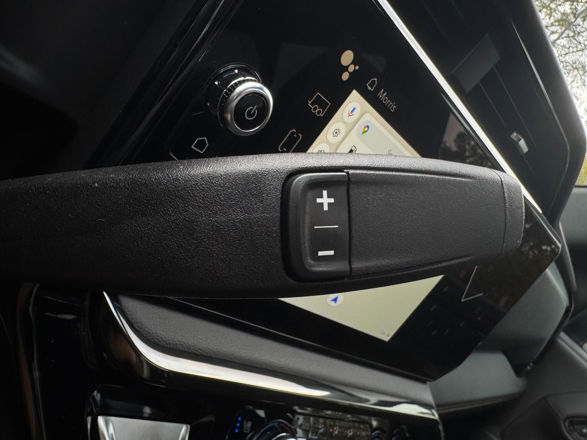 Used 2024 GMC Sierra 2500 AT4 w/ AT4 Preferred Package image 61