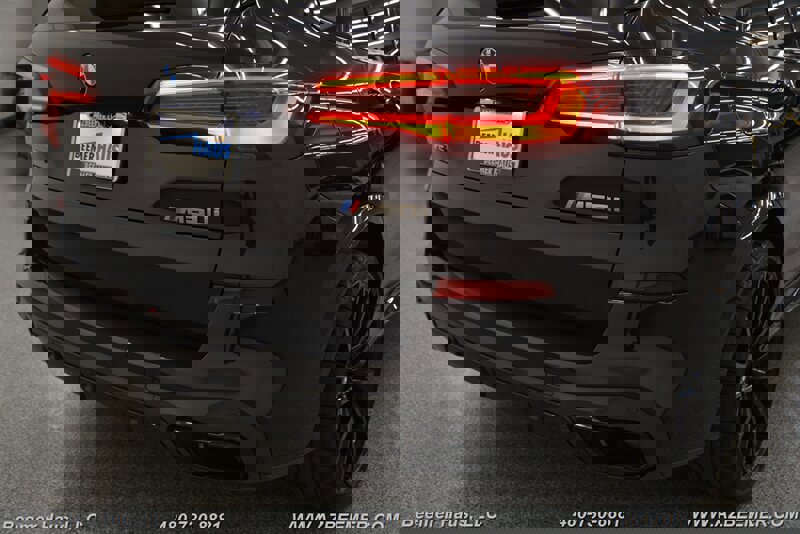 Used 2021 BMW X5 M50i w/ Executive Package image 44