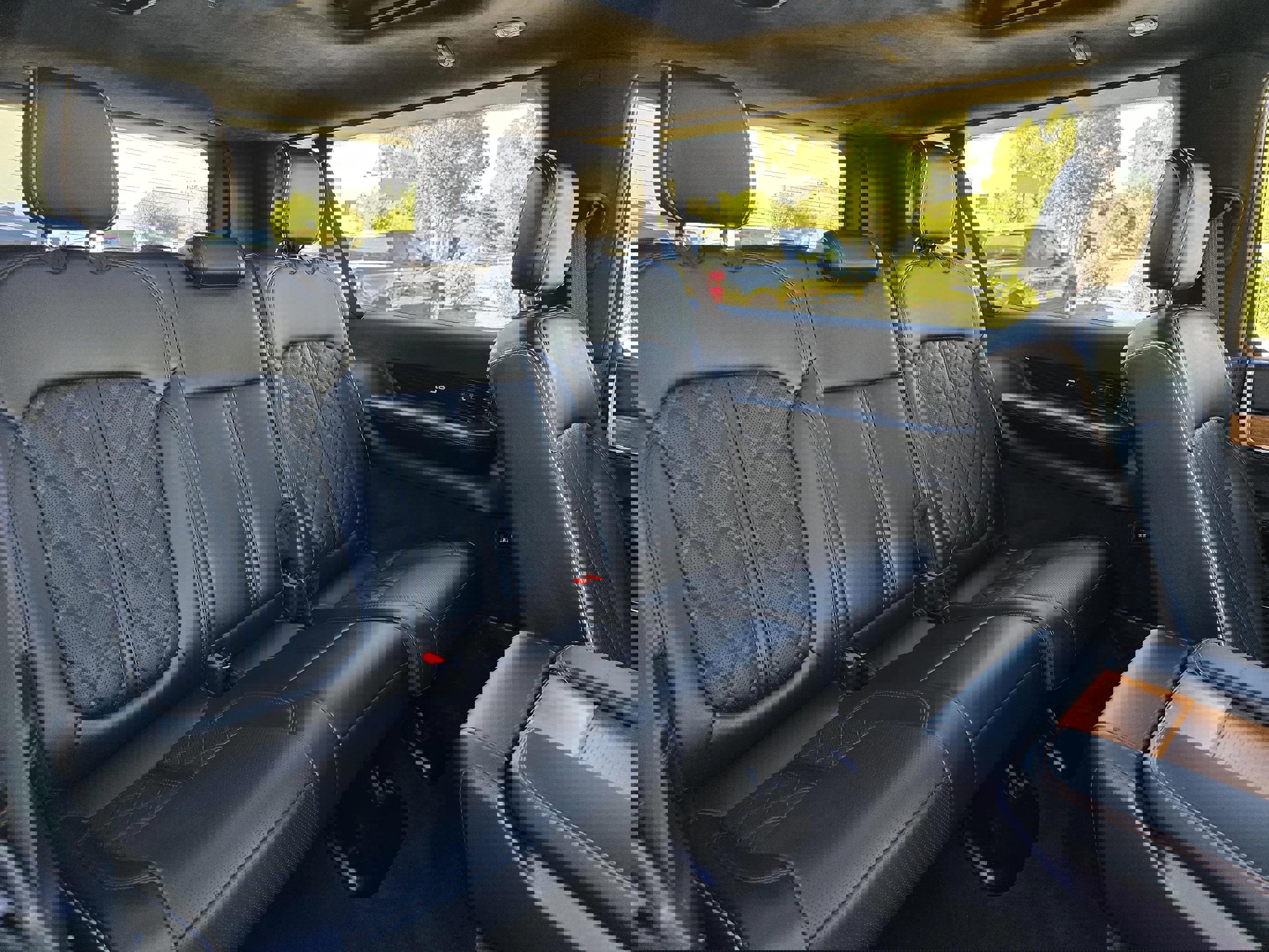 Used 2024 Jeep Grand Wagoneer L Series III image 47