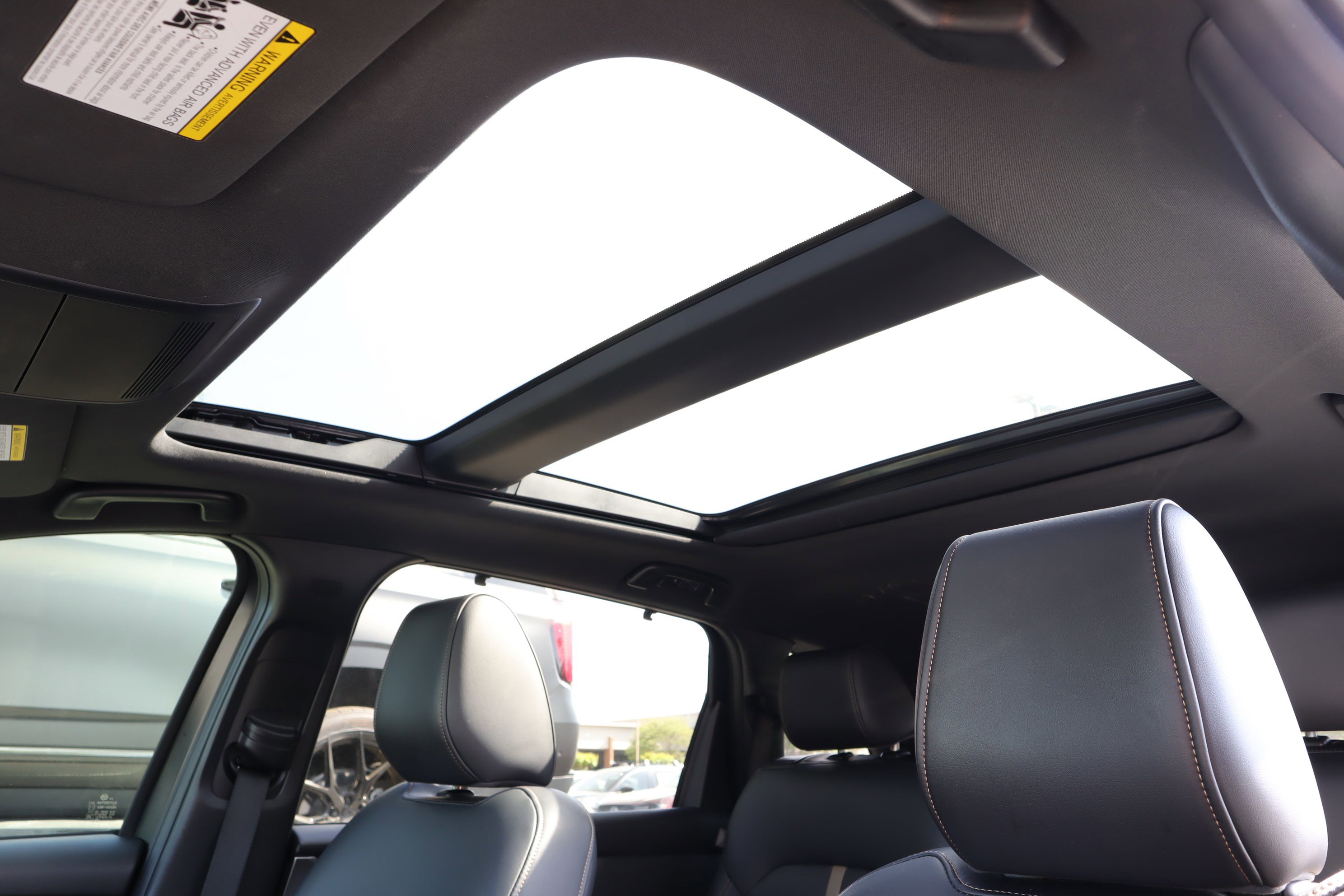 Certified 2024 MAZDA CX-90 3.3 Turbo w/ Premium Plus Pkg image 8