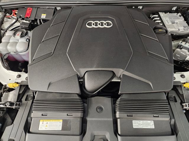 Used 2025 Audi Q7 3.0T Premium Plus image 33