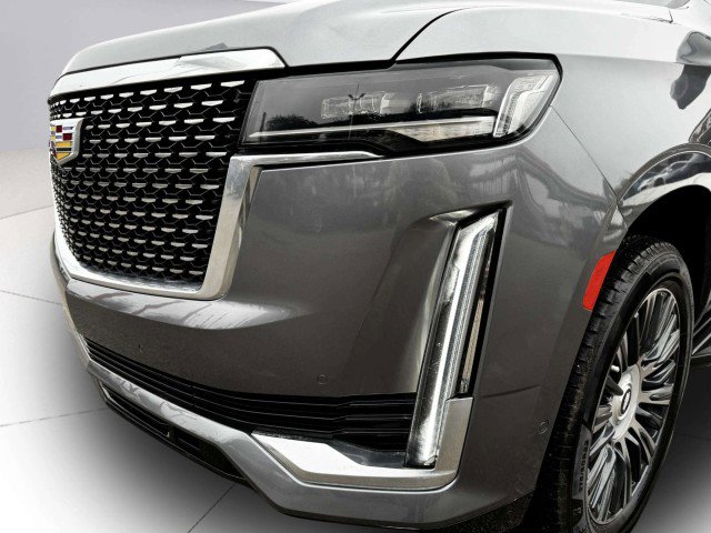 Used 2021 Cadillac Escalade Premium Luxury image 11