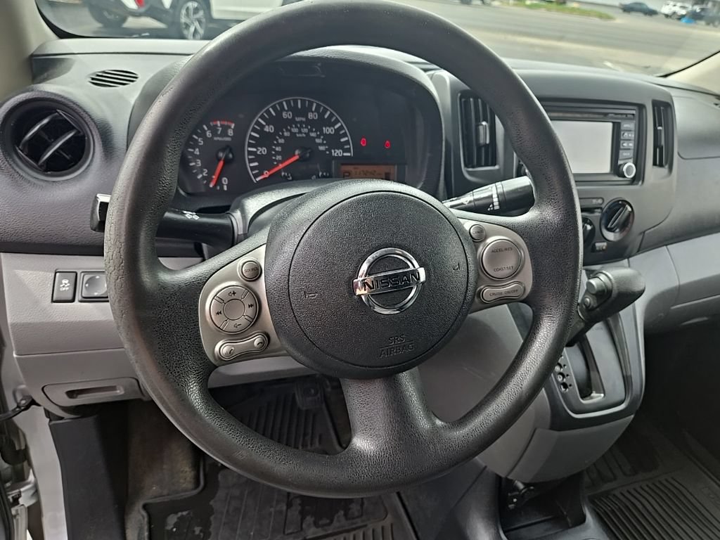 Used 2015 Nissan NV200 SV w/ Technology Package FWD image 13