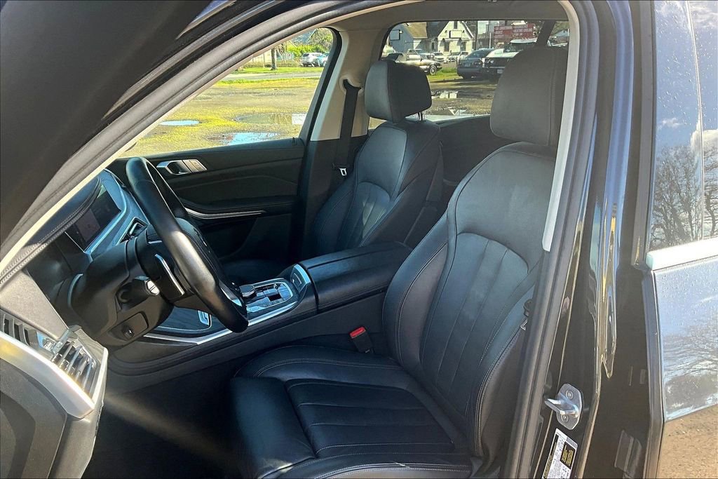 Used 2020 BMW X7 xDrive40i image 9