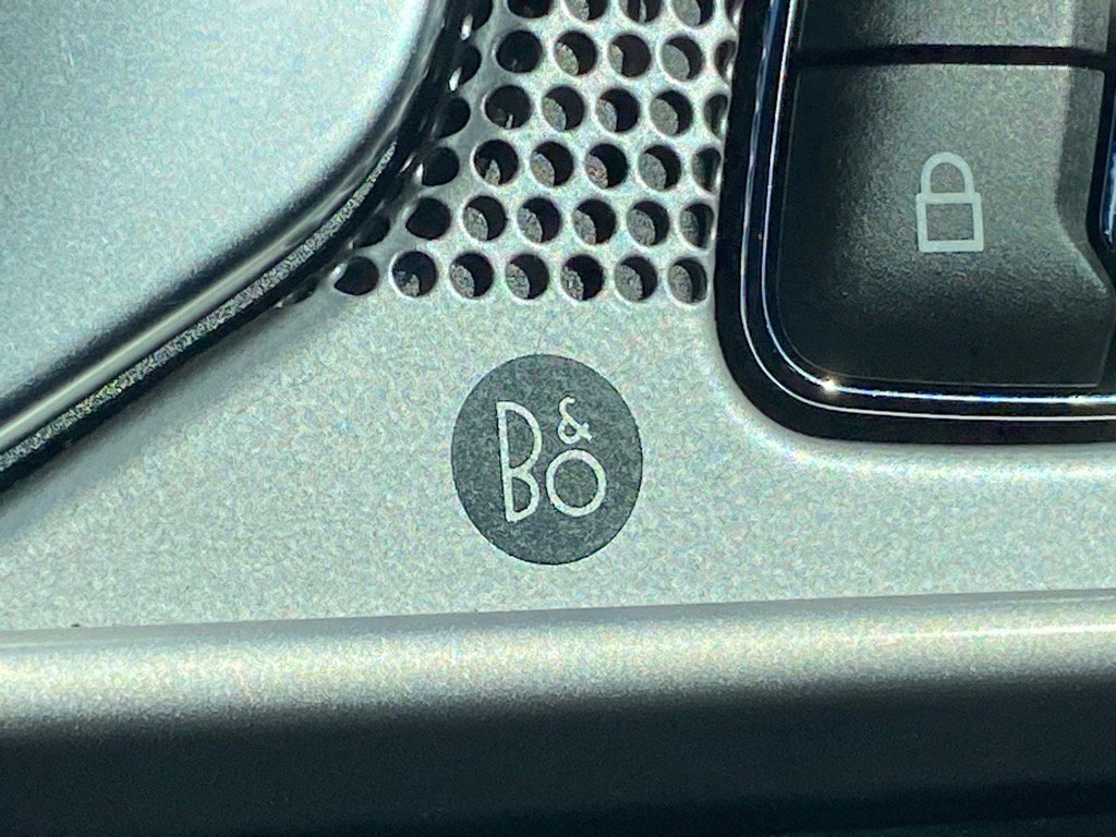 Used 2021 Ford Explorer Limited w/ Hybrid Equipment Group 310A image 20