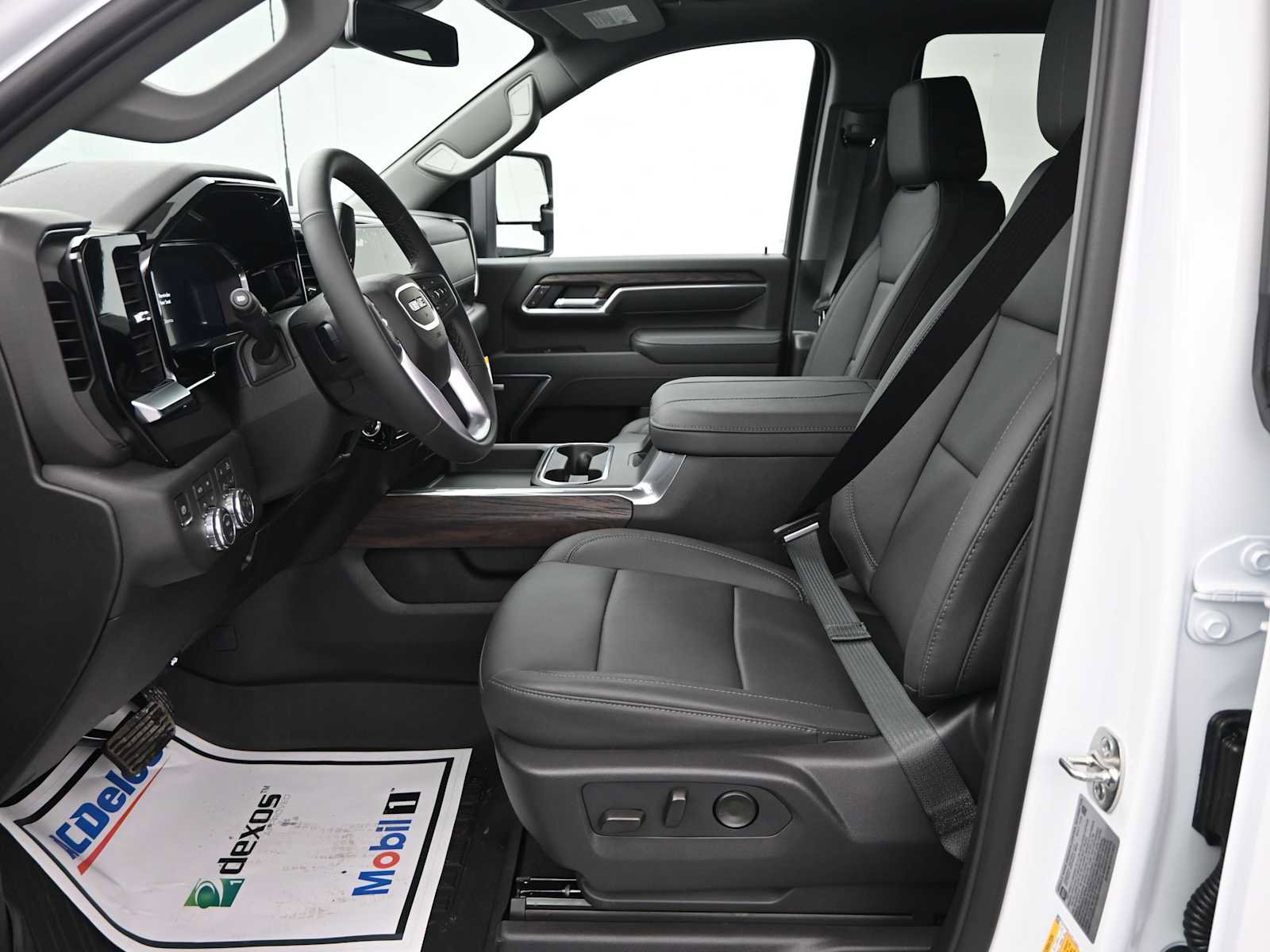 New 2026 GMC Sierra 2500 SLT w/ SLT Premium Package image 19