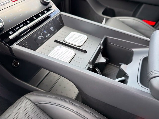 New 2027 Hyundai Santa Fe Calligraphy FWD image 15