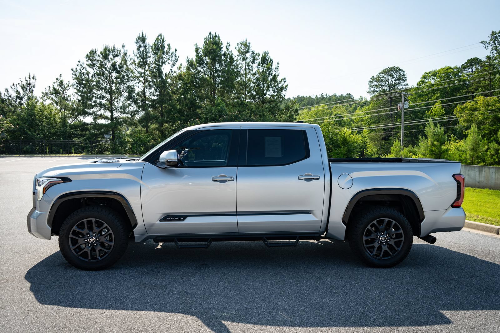 Used 2023 Toyota Tundra Platinum AWD/4WD image 5