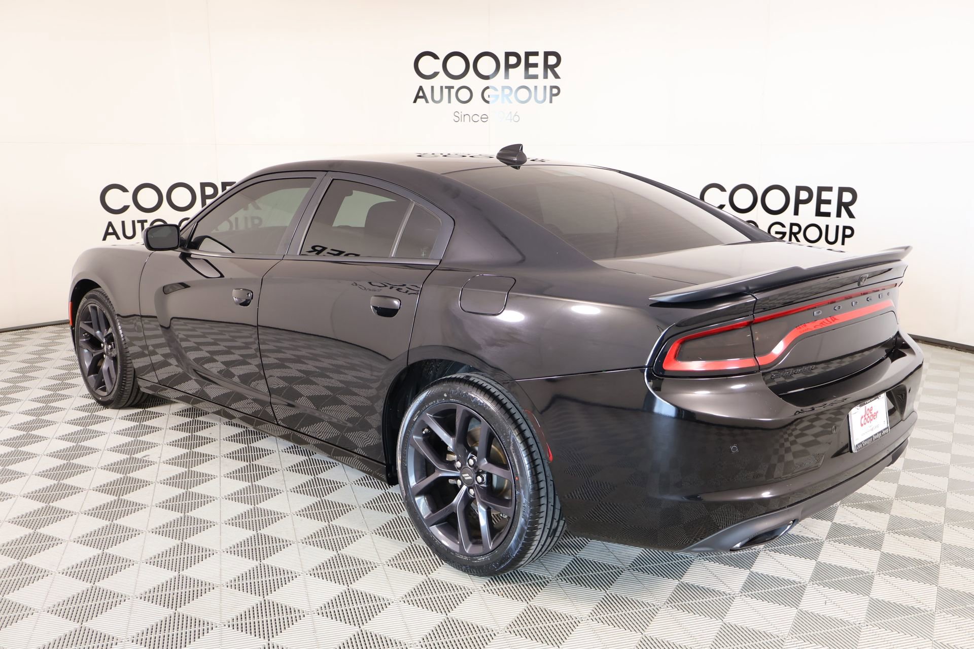 Used 2023 Dodge Charger SXT w/ Blacktop Package RWD image 21