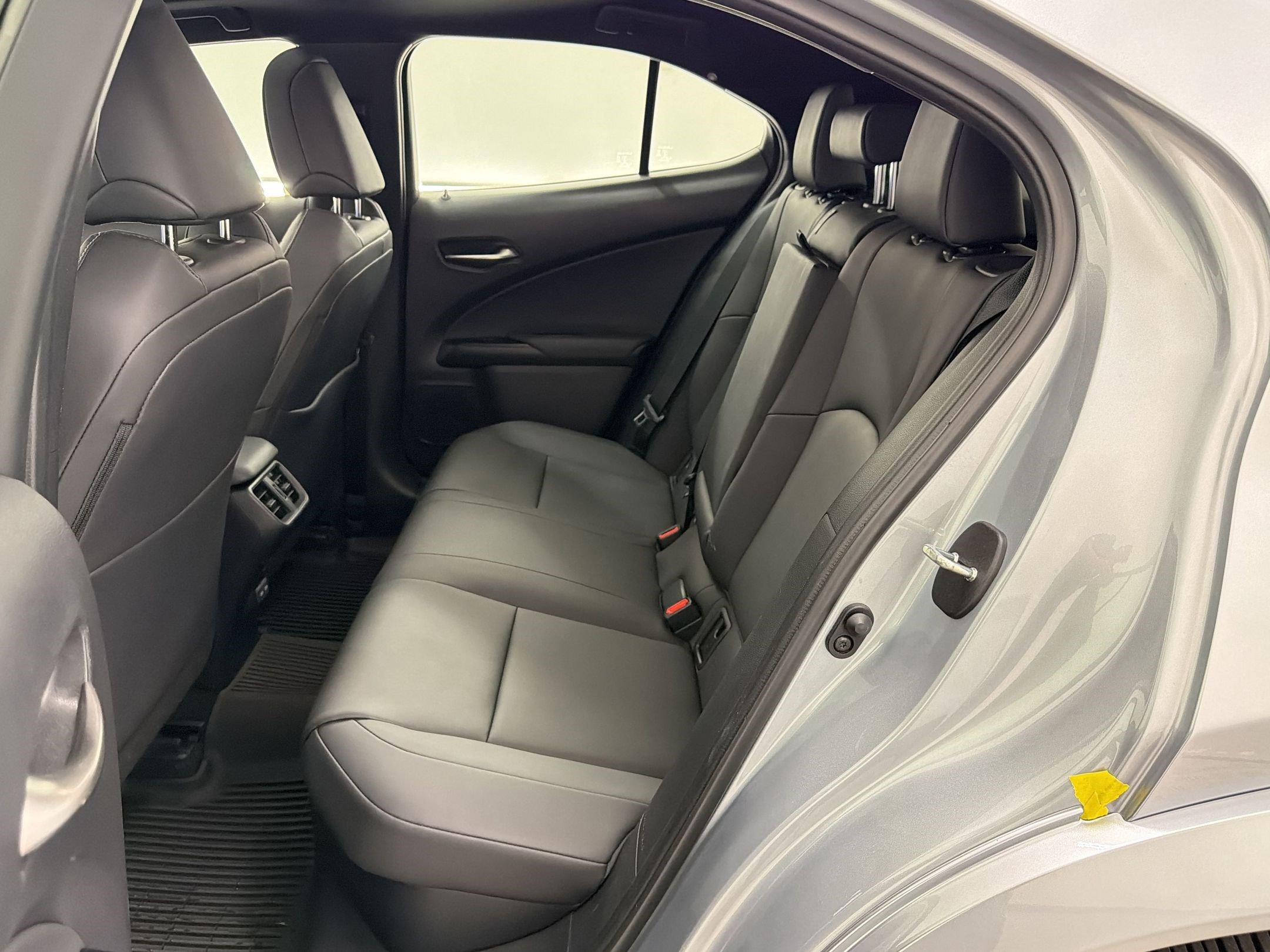 Certified 2023 Lexus UX 250h FWD w/ Accessory Package (Z1) image 33