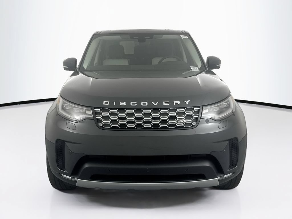 New 2026 Land Rover Discovery S AWD/4WD image 2
