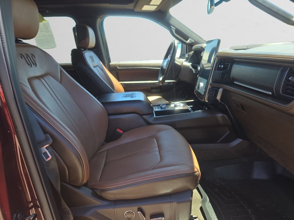 Used 2023 Ford Expedition King Ranch AWD/4WD image 17