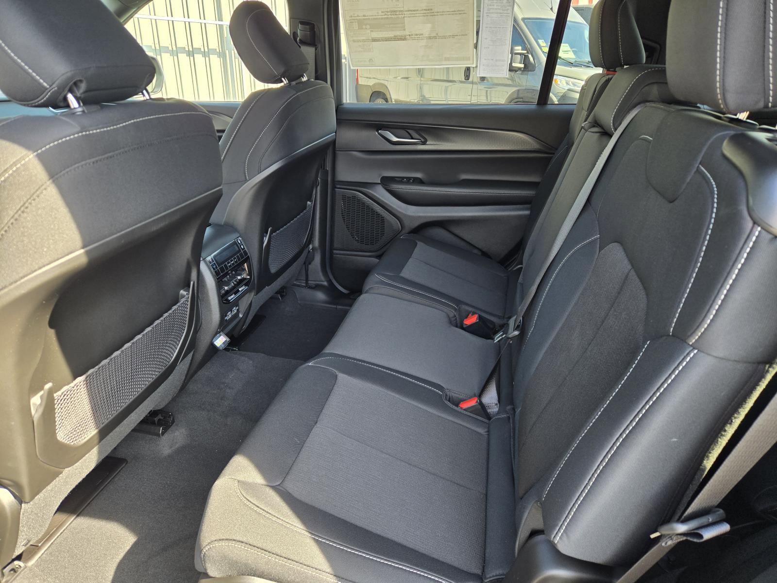 New 2026 Jeep Grand Cherokee L 2WD image 26
