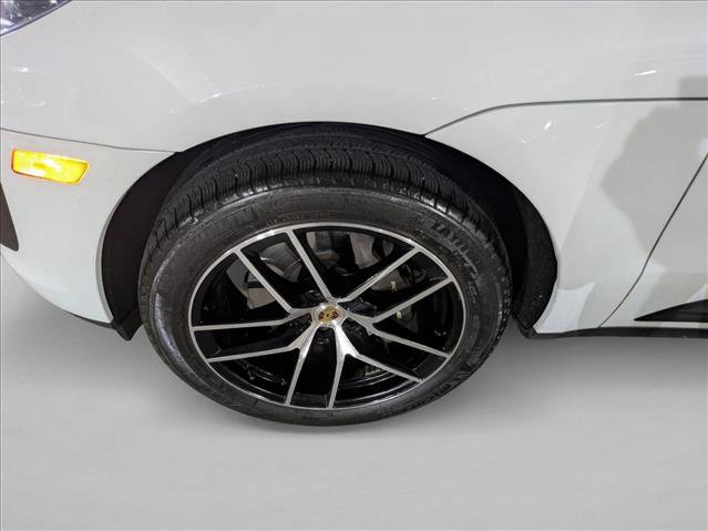 Used 2022 Porsche Macan image 29
