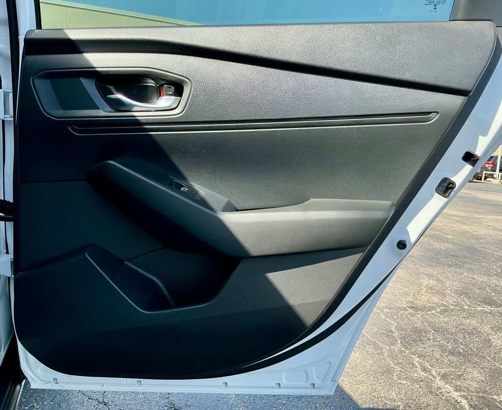 Used 2025 Honda Accord Sport image 25
