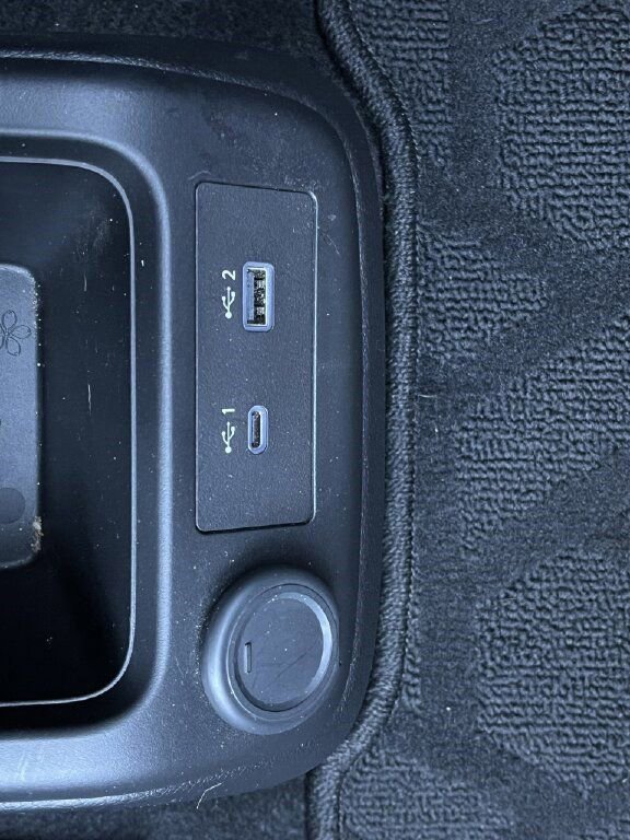 Certified 2024 Nissan Ariya AWD image 8