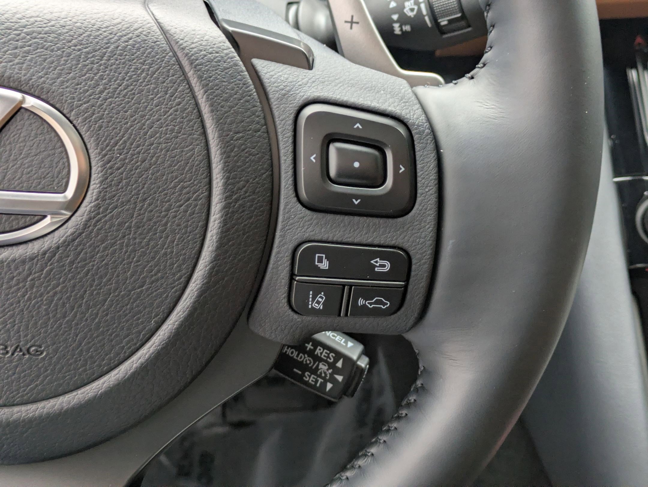 Used 2025 Lexus IS 300 F Sport image 19