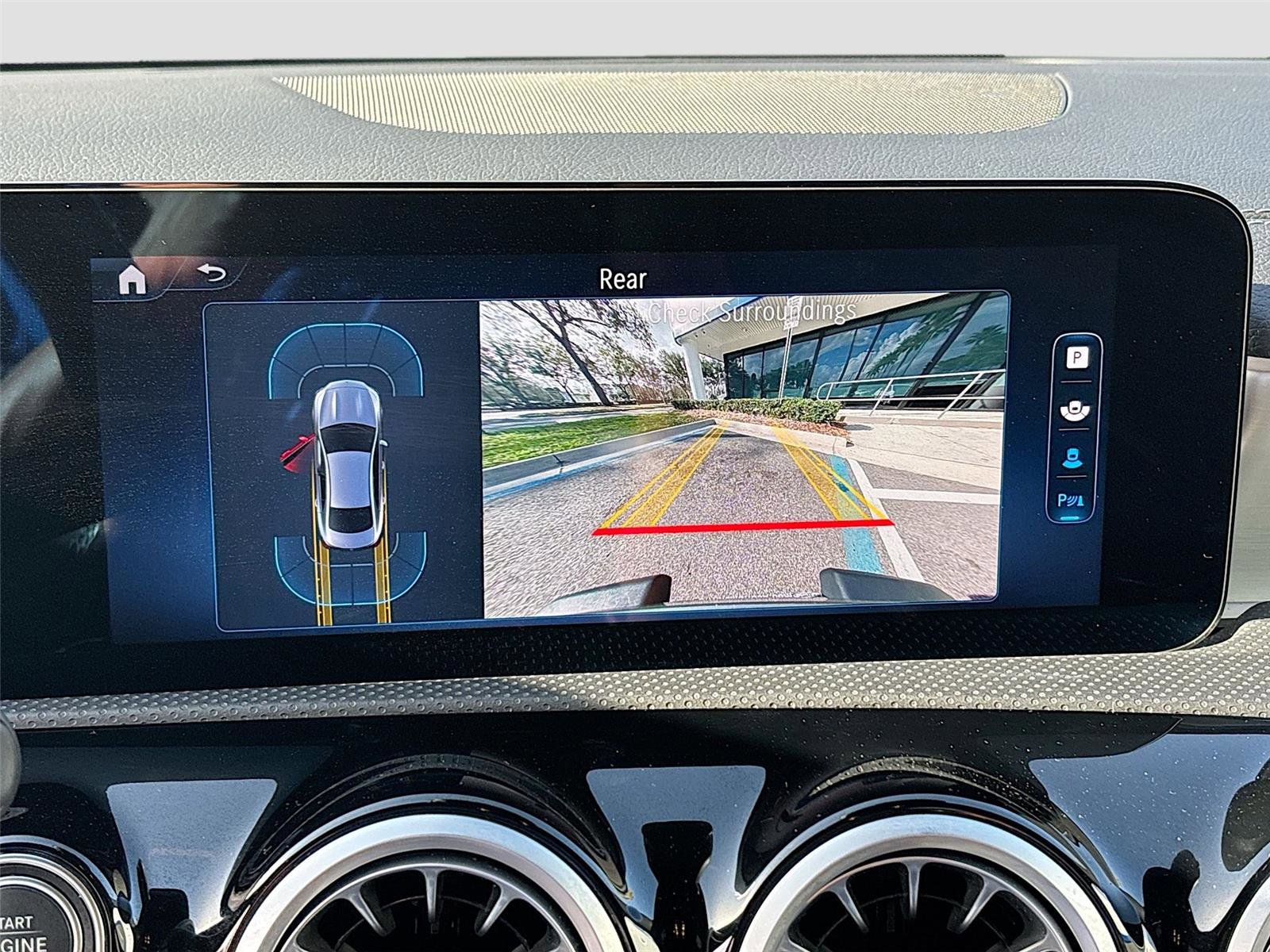 Used 2025 Mercedes-Benz CLA 250 image 14