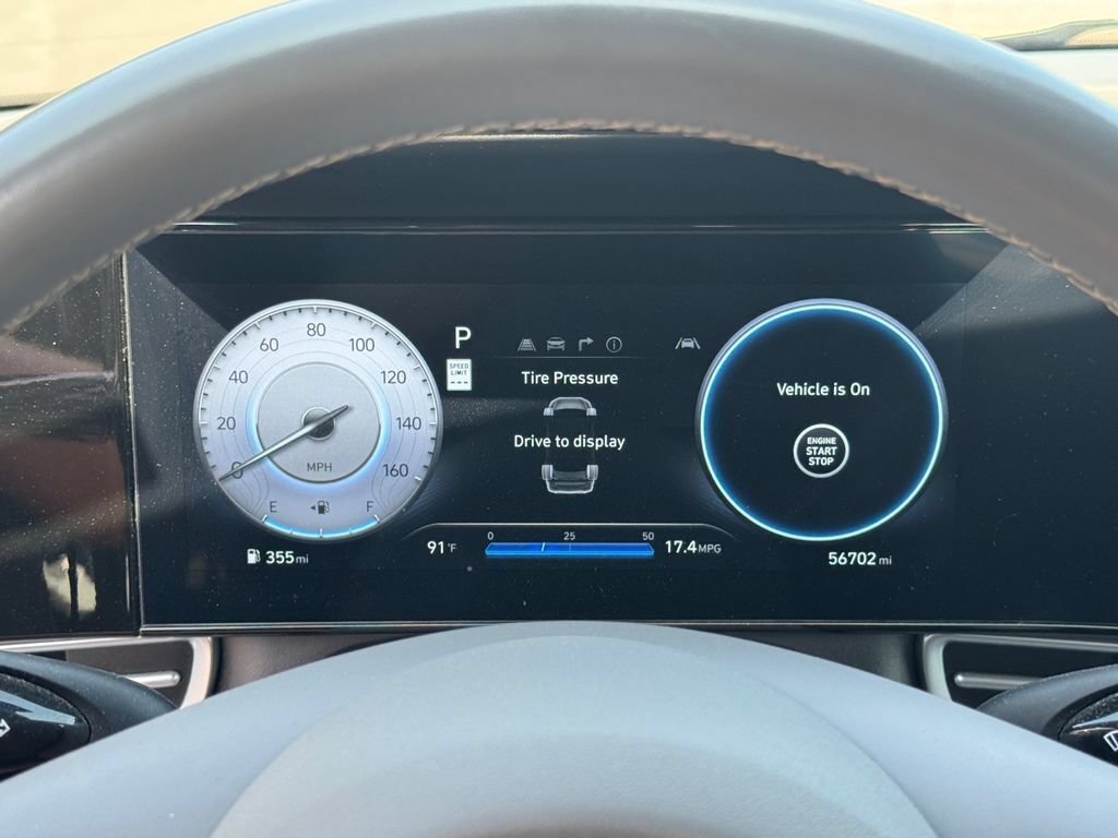 Used 2025 Hyundai Elantra SEL FWD image 25