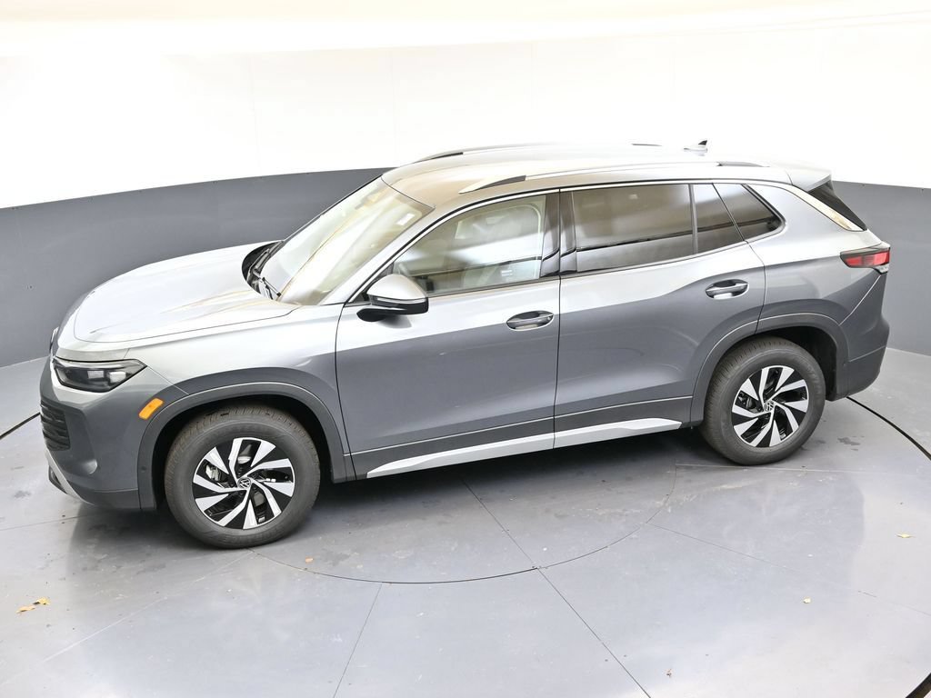 Used 2026 Volkswagen Tiguan S AWD/4WD image 42