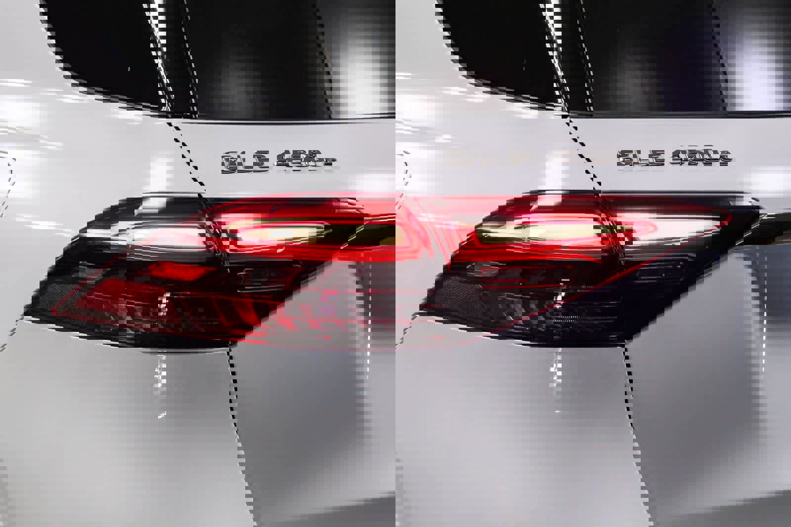 Used 2026 Mercedes-Benz GLE 450e 4MATIC image 7