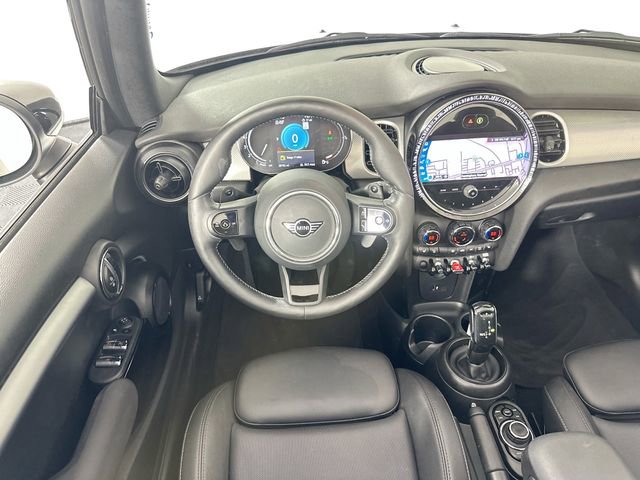 Used 2024 MINI Cooper S image 4