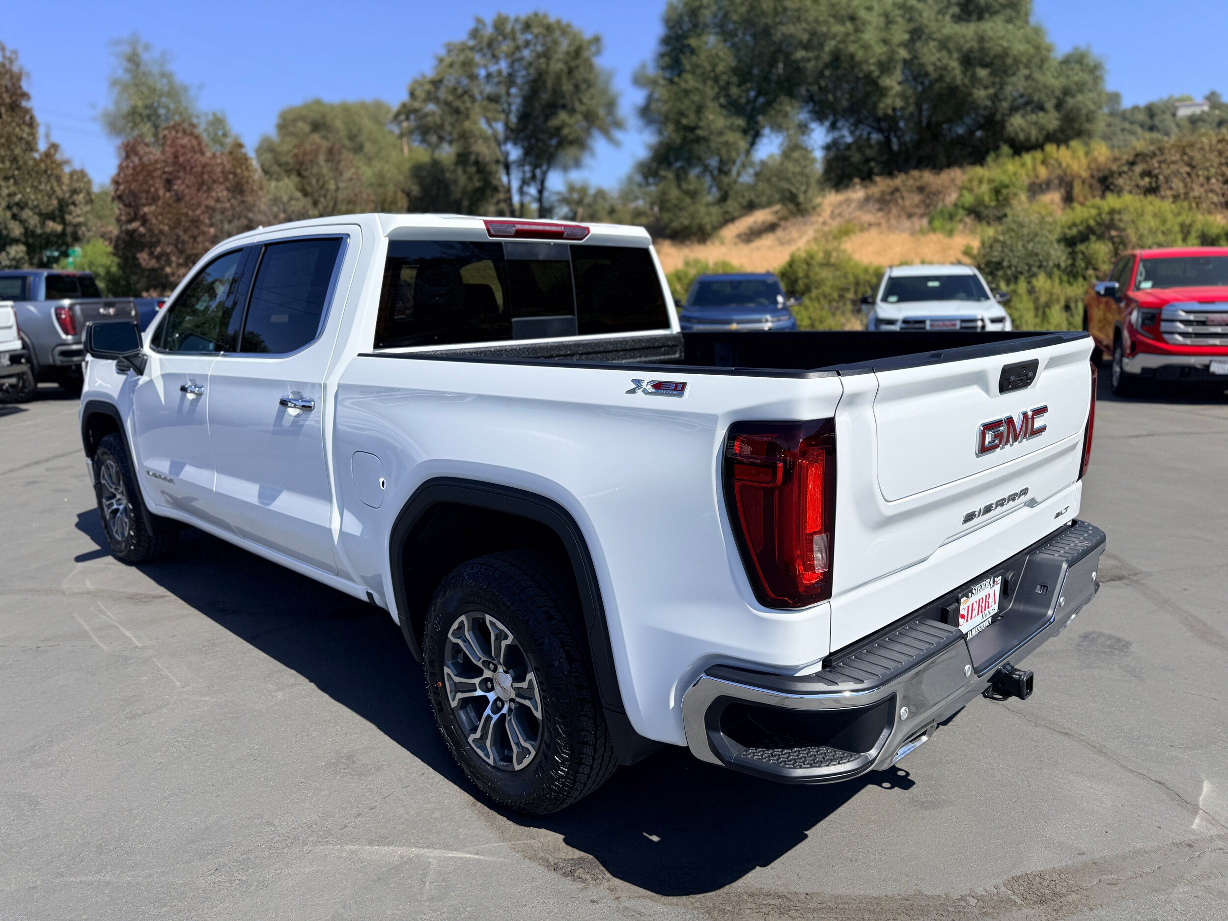 New 2026 GMC Sierra 1500 SLT w/ SLT Convenience Package AWD/4WD image 27