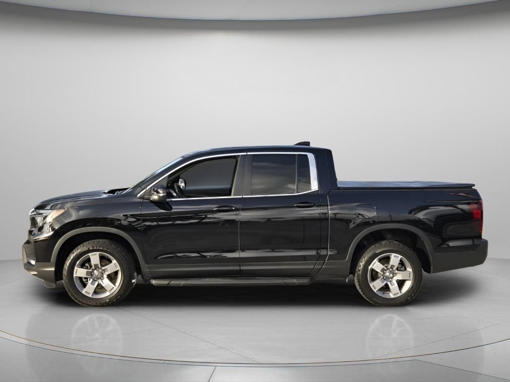 Certified 2025 Honda Ridgeline RTL image 4
