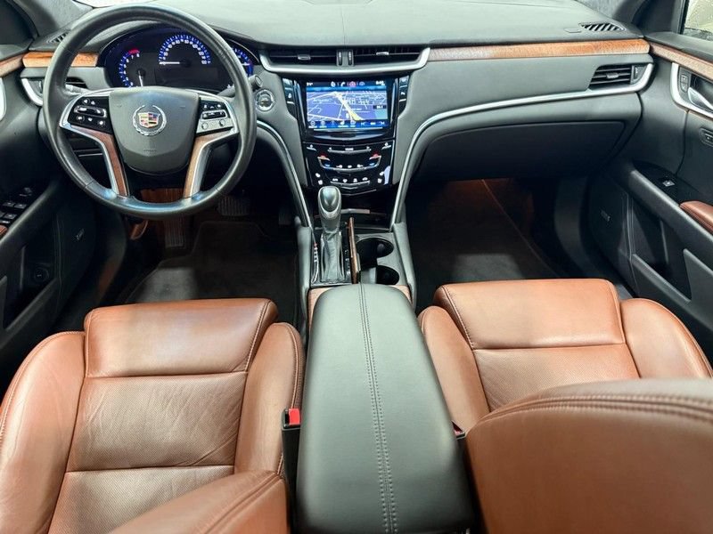 Used 2015 Cadillac XTS Luxury AWD/4WD image 12