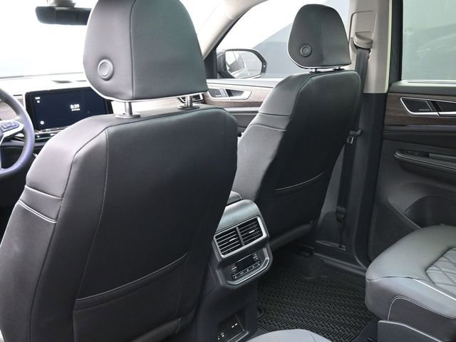 New 2026 Volkswagen Atlas SEL Premium R-Line image 23