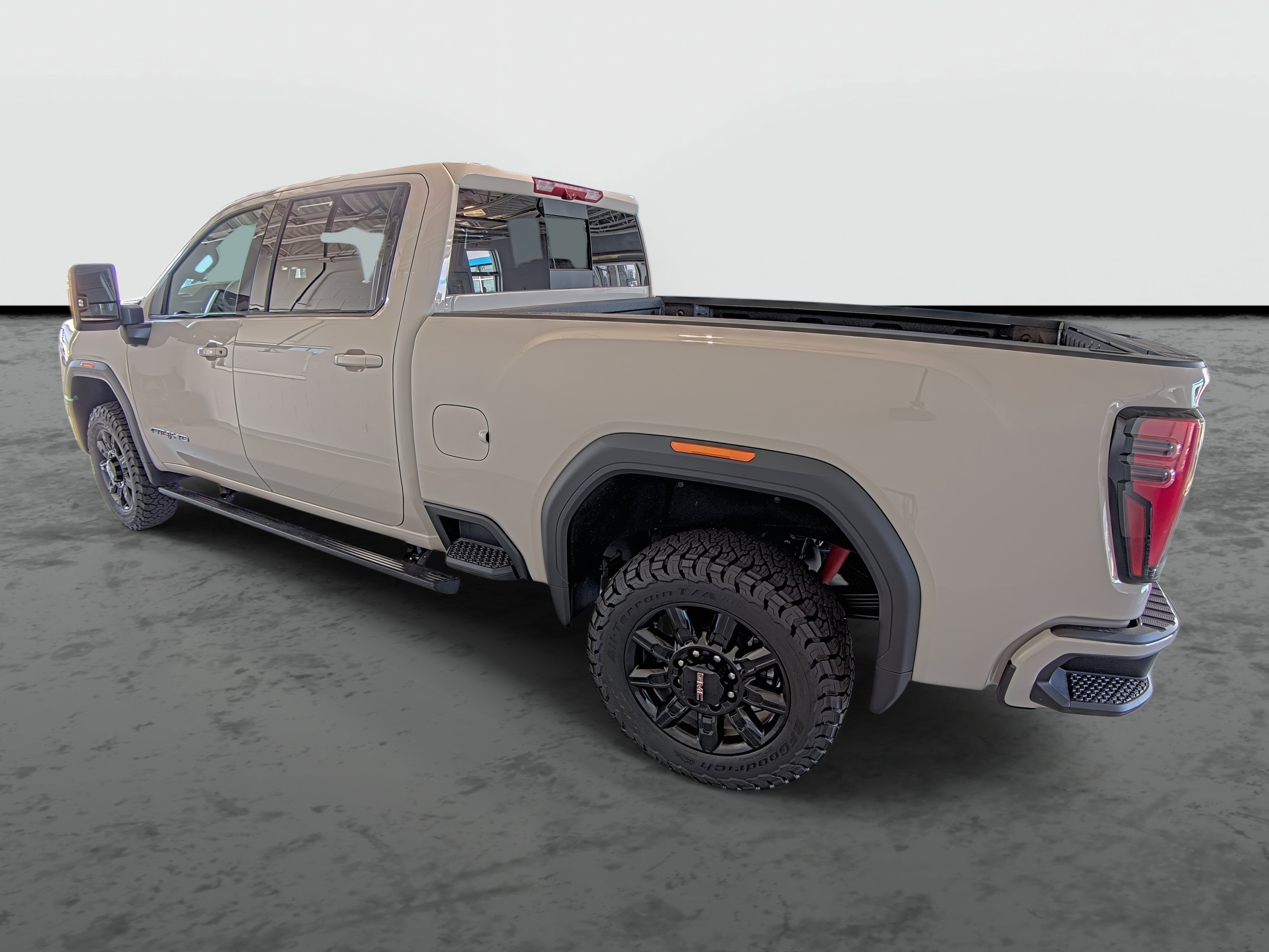 Used 2026 GMC Sierra 2500 AT4 w/ AT4 Premium Plus Package AWD/4WD image 11