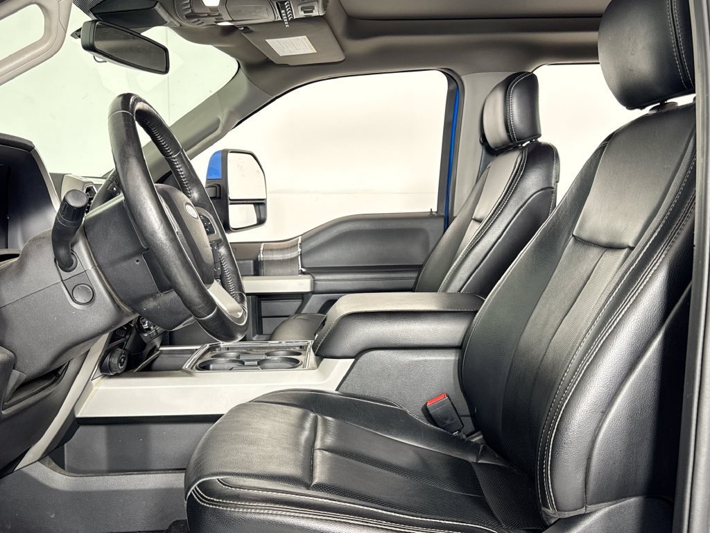 Used 2020 Ford F350 Lariat w/ Lariat Ultimate Package AWD/4WD image 11