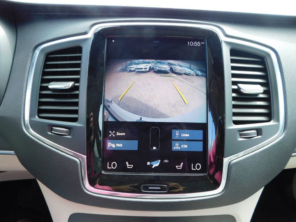 Used 2020 Volvo XC90 T5 Momentum w/ Protection Package Premier image 34