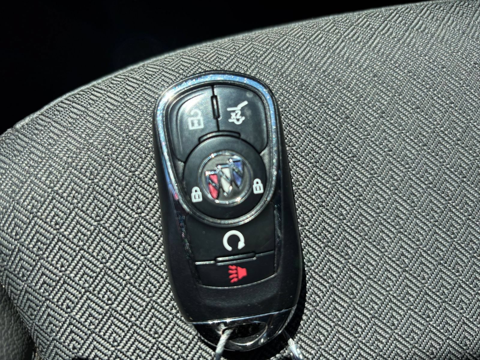 Used 2025 Buick Encore GX Preferred FWD image 22