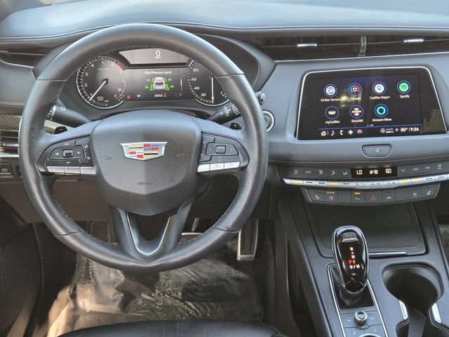 Used 2022 Cadillac XT4 Sport w/ Comfort Package FWD image 27