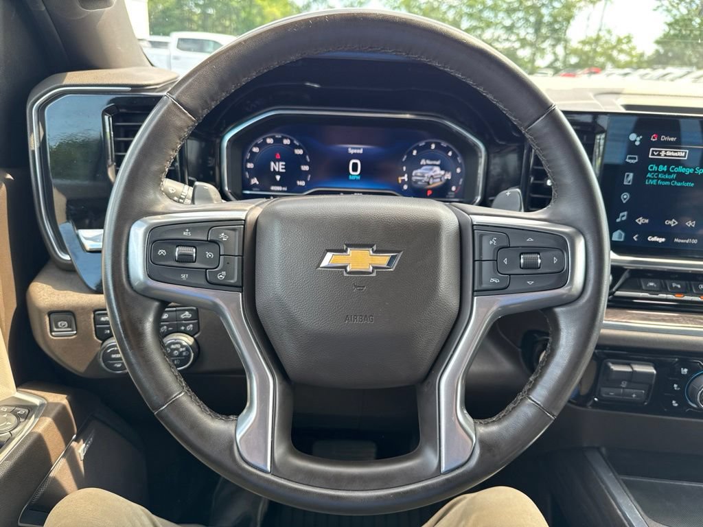 Used 2024 Chevrolet Silverado 1500 LTZ w/ LTZ Convenience Package II AWD/4WD image 26